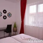 Vig Апартаменти *
